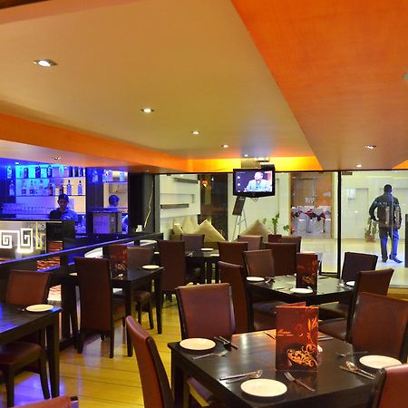 Hotel The Elite Suites Pune Eksteriør billede